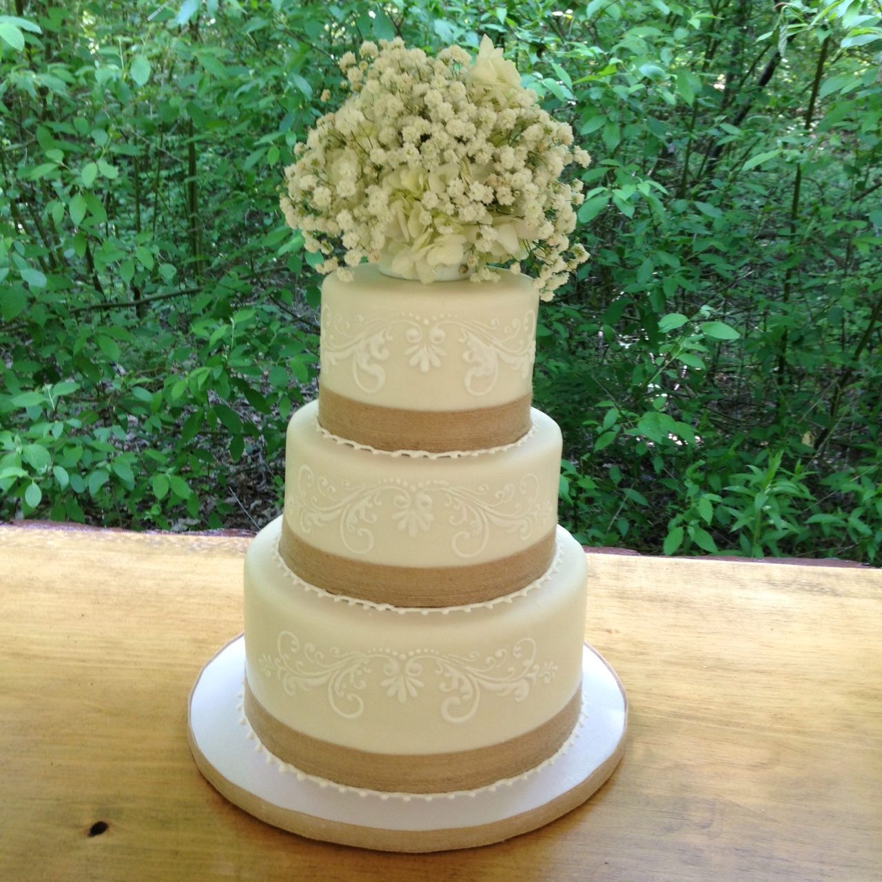 Wedding Cake with burlap